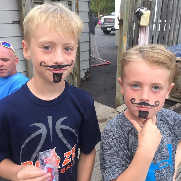 Meet your Posher, Kelly - Picture 1 of 1